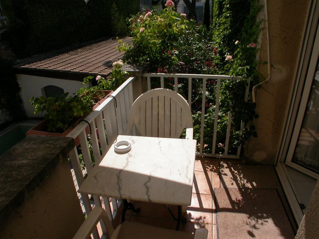 Apartments La Madeleine Авиньон Номер фото