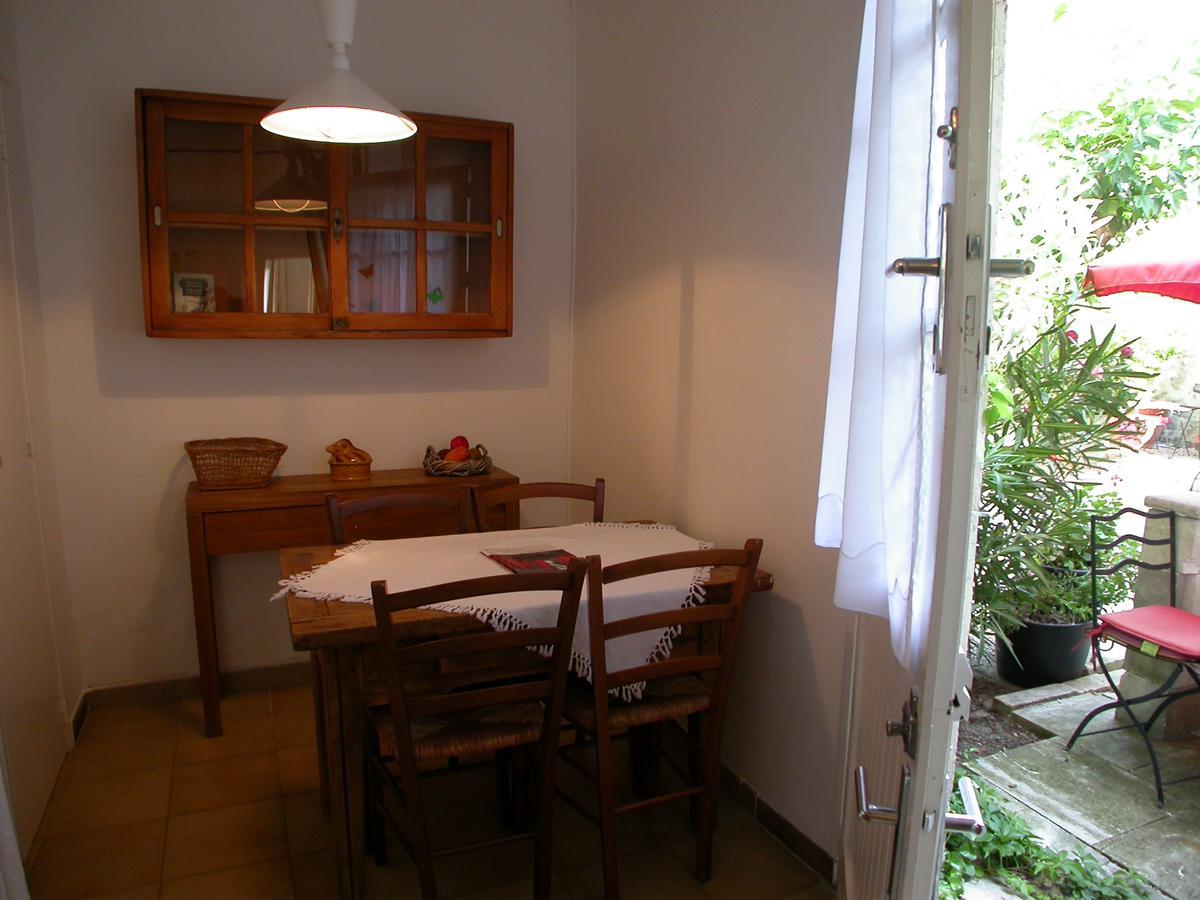 Apartments La Madeleine Авиньон Экстерьер фото